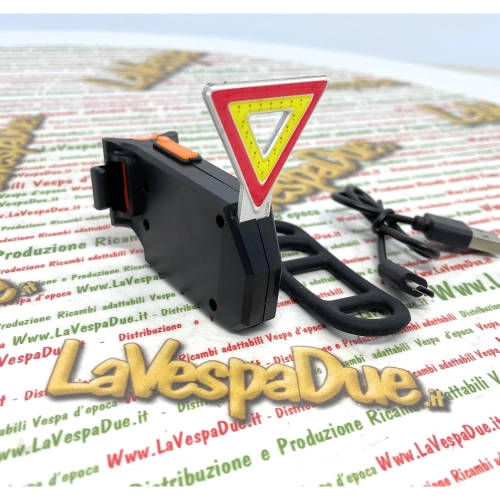 Triangle lumineux de secours rechargeable haute luminosité avec différents modes de signalisation pour VESPA APE LAMBRETTA