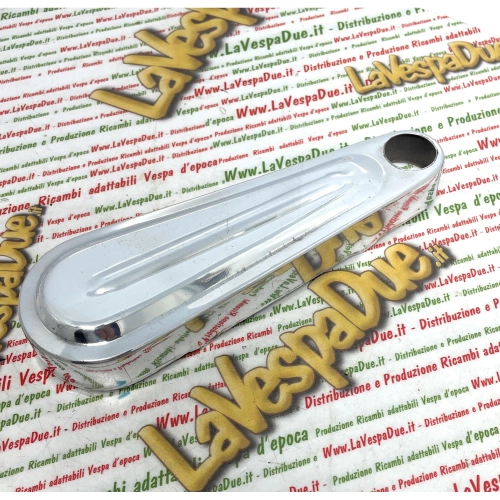 Tapa de buje de aluminio con resorte y línea central para VESPA 125 V30 V33 VM VN VNA VNB 150 VL GS VS VB1 VBA VBB GL VLA ro 015435 023359 079227 079228