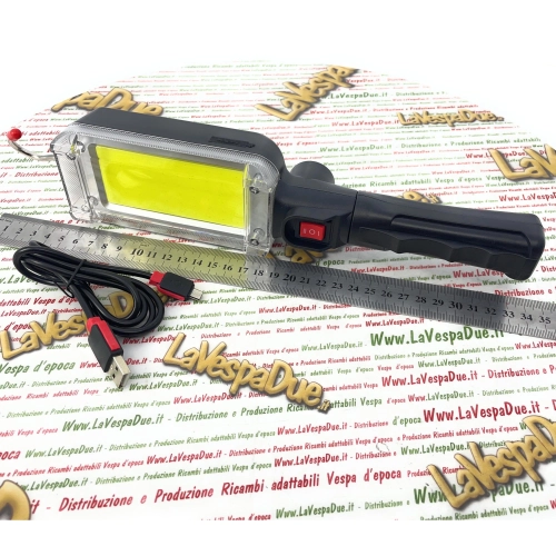 HEAVE DUTY rechargeable and articulated LED workshop lamp with magnetic base 700 lumens 20 watts with USB charging cable included