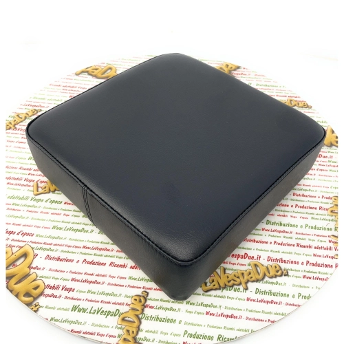 Cojín trasero negro para palanca de cambios VESPA 125 V1T > V15T o 011521