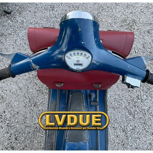 Bordeaux rear top case bag for VESPA 50 90 125 NLR ET3 PRIMAVERA with shoulder strap. ITALIAN ARTISAN PRODUCT.