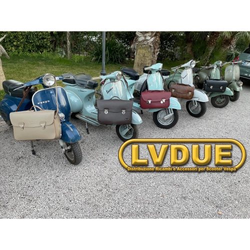 Burgunderrote Topcase-Tasche mit Frontschutzschild für VESPA 125 150 VNB VNA VBB mit Schultergurt. Italienisches Handwerksprodukt.