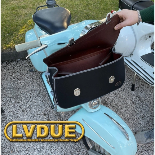 Schwarzes Topcase mit Frontschutzschild für VESPA 125 150 SUPER SPRINT VELOCE GT GTR GL mit Schultergurt. Italienisches Handwerksprodukt.