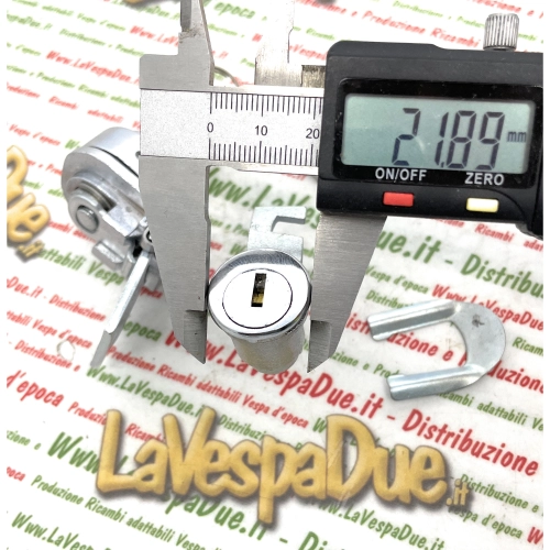 Kit antivol NEIMANN pour VESPA 125 150 VNA VNB VBA VBB GL GS VB1 ACMA, antivol de direction et top case ro 082416 077049 098653, pour trou de porte latérale de capot de 20 mm