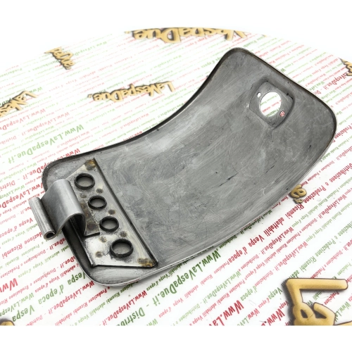 Compartimento de almacenamiento en la puerta del maletero LAMBRETTA 125 150 LI SPECIAL DL GP SX 175 TV 2° 200 TV SX DL GP INNOCENTI en metal cromado