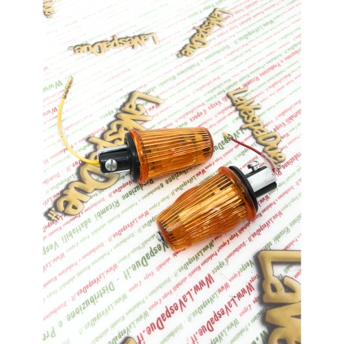 Paar Lenkerendblinker, 6 Volt, passend für VESPA 50, 125, 150, 160, 180, 200, PRIMAVERA, ET3, VNB, VBB, TS, SPRINT, SUPER, GS, GL, SS, ro 070621, orange