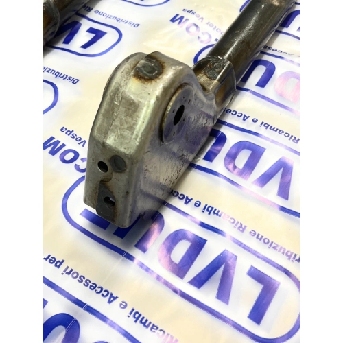 Fourche pour LAMBRETTA 125 LI 3ème et 4ème série LI S 150 LI 3ème LI S SX INNOCENTI ro 19960010 tube de direction guidon