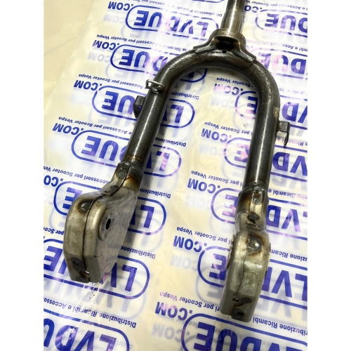 Fourche pour LAMBRETTA LI 175 TV 1ère et 2ème série INNOCENTI ro 19260210 tube de direction guidon