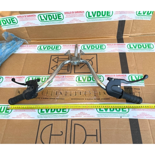 Manubrio completo di manopole e leve Piaggio Grillo 255500