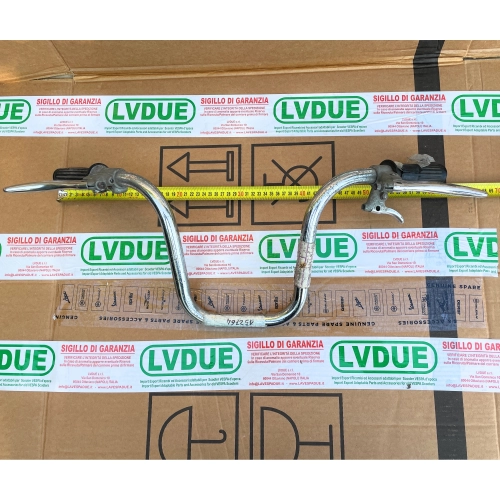 Manubrio completo di manopole e leve Piaggio Bravo 152764