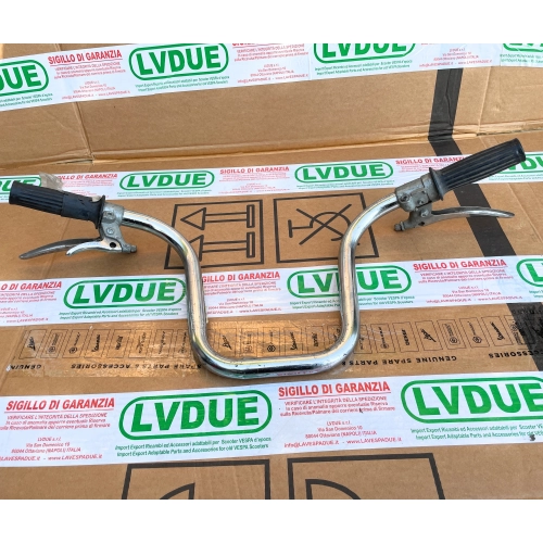 Manubrio completo di manopole e leve Piaggio Bravo 152764