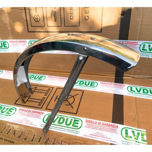 Guardabarros trasero para PIAGGIO 50 Ciao, cromado, de stock antiguo, con imperfecciones.