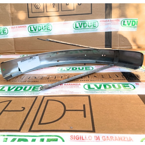 Guardabarros trasero para PIAGGIO 50 Ciao, cromado, de stock antiguo, con imperfecciones.