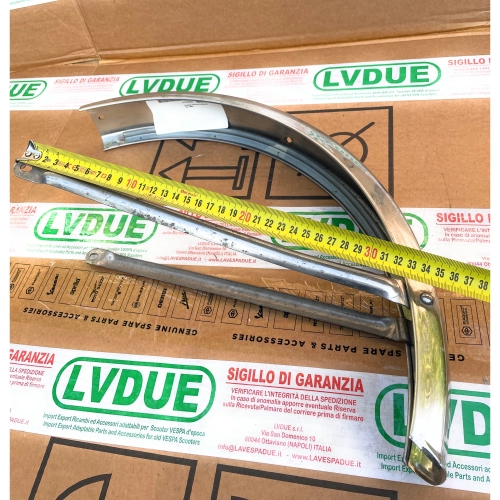 Guardabarros trasero para PIAGGIO 50 Ciao, cromado, de stock antiguo, con imperfecciones.
