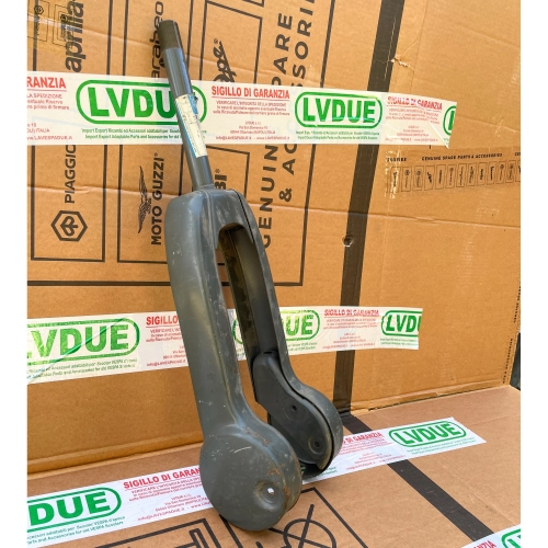 Fourche Piaggio Grillo d'origine NOS 265074, tube de direction