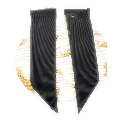 Pair of floor mats for VESPA 50 125 PK XL RUSH N ro 253405 253406 234171 234172 494863
