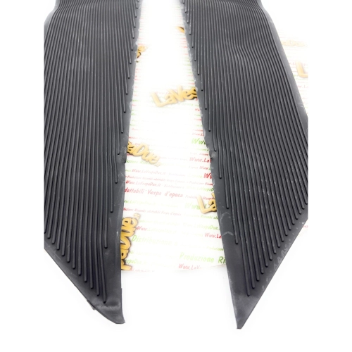 Pair of floor mats for VESPA 50 125 PK XL RUSH N ro 253405 253406 234171 234172 494863