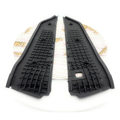 Pair of floor mats for VESPA 50 125 PK XL RUSH N ro 253405 253406 234171 234172 494863