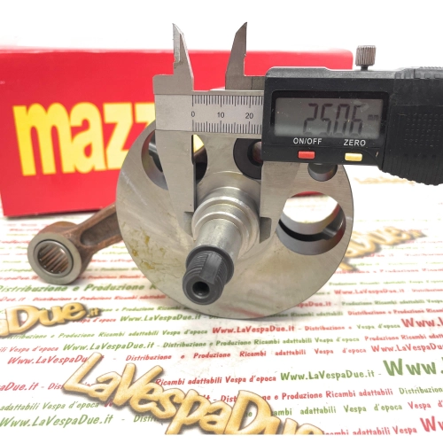 Albero Motore MAZZUCCHELLI AMT 163 per VESPA 150 VB1T VL1 con masse tonde corsa 57 mm Biella interasse 110 mm Spinotto 15 mm