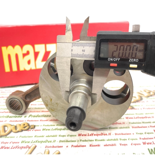 Albero Motore MAZZUCCHELLI AMT 163 per VESPA 150 VB1T VL1 con masse tonde corsa 57 mm Biella interasse 110 mm Spinotto 15 mm