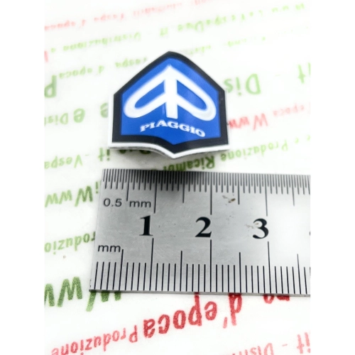 Plaque de protection avant pour PIAGGIO CIAO BOXER BRAVO en aluminium courbé, forme 25 mm x 30 mm