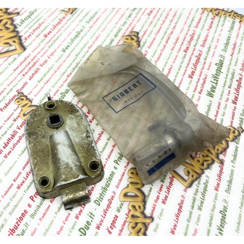 Kit de verrouillage SAFE avec loquet de sécurité et poignée GIOBERT pour tricycle APE LAMBRO GUZZI, adaptable aux portes de la benne et aux portes de bas de caisse d'entrepôt.