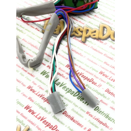 Commutateur de clignotants pour VESPA APE TM 50 P de 1985 à 1989 TL4T ro 230471 2304715