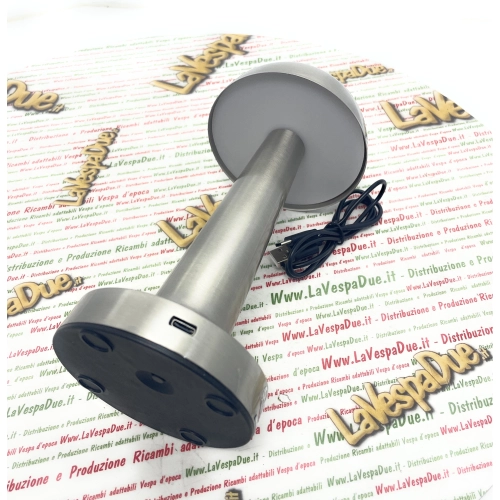 Lámpara de mesa o de banco de trabajo LED inalámbrica, de metal, 3 vatios de potencia, luz regulable y ajustable entre blanco cálido, frío y natural.