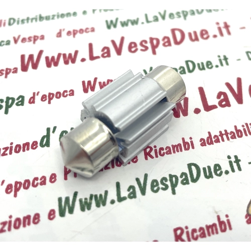 12 Volt CANBUS LED bulb with SV 8.5 connection, 31 mm long, white color, 6000° K, 2.4 W for VESPA LAMBRETTA APE motorcycles and cars