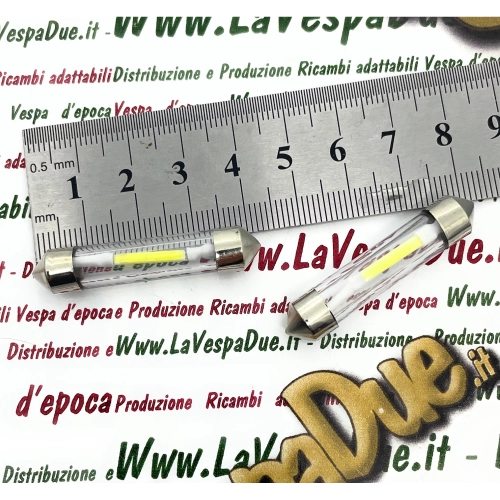 2 ampoules LED torpille 12 volts avec connexion SV 8.5, longueur 42 mm, couleur blanche 6000 K, 0,5 W pour motos et voitures Vespa, Lambretta, Ape