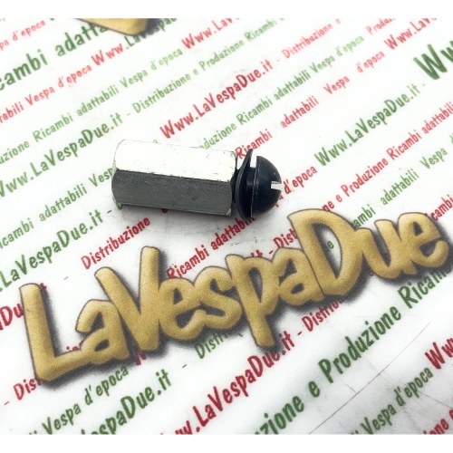 Kit de espaciadores de fijación para la cubierta de refrigeración del cilindro para VESPA 180 200 RALLY VSD VSE, completo con tornillo y arandela.
