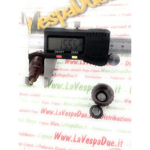 ROYAL Hochspannungssteckdose für VESPA 125 V14T V15 V30 bis V33 VM1 VM2 VN1 VN2 APE 150 AB1 AB2 braunes Bakelit, Lagerbestand, mit Spitze und Feder ro 020155