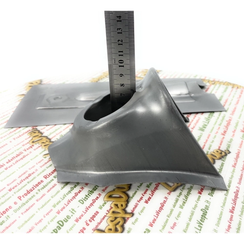 Rejilla frontal hexagonal con soporte para claxon de 3 orificios VESPA 50 90 125 SS NLR VMA1T PREMIUM Cubierta de dirección frontal de chapa metálica de calidad italiana
