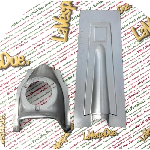 Nasello calandra musetto copristerzo lamierato stemma quadrato VESPA 50 90 125 SS N L R VMA1T portaclacson 3 fori