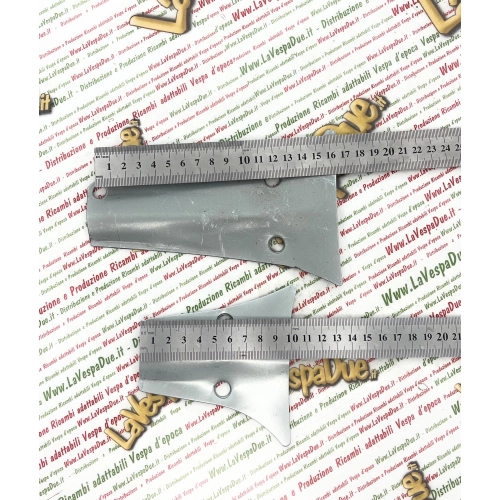 Zinc-plated dust covers for the lower protection of the handlebars, throttle control and gear shift for VESPA 125 ET3 PRIMAVERA SUPER ro 114763 114764