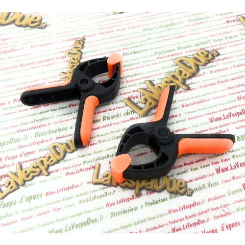 Juego de 2 alicates de presión de resorte de nailon de 4", 10 cm, con una apertura máxima de 5 cm.