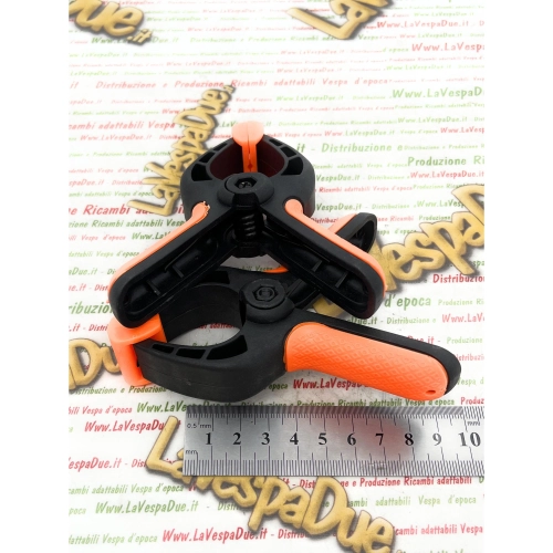 Juego de 2 alicates de presión de resorte de nailon de 4", 10 cm, con una apertura máxima de 5 cm.