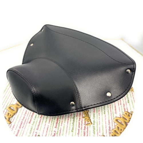 Housse de siège arrière noire compatible avec toutes les Vespa
