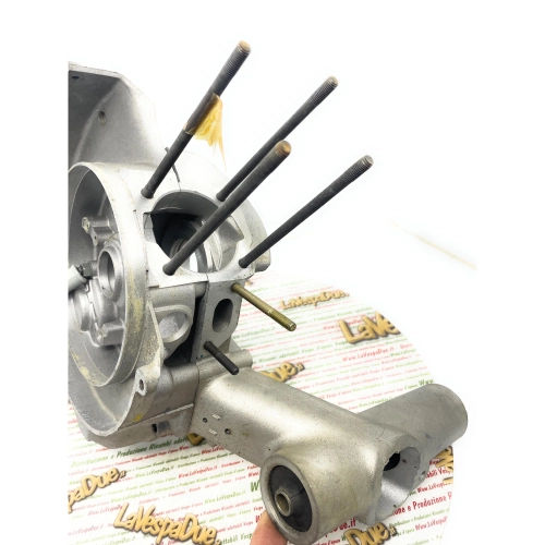 Carter motore originale PIAGGIO fondo di magazzino per VESPA 125 PK primavera aspirazione 2 fori r.o. 222134