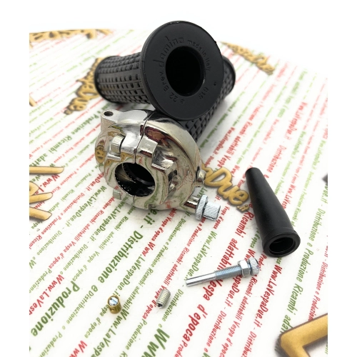 Single-cable throttle control for PIAGGIO 50 CIAO SI BRAVO BOXER maximum stroke 25 mm Lario model motorcycle Right lever holder pair of grips