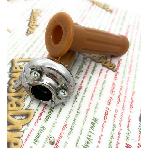 Single-cable throttle control for PIAGGIO 50 CIAO SI BRAVO BOXER maximum stroke 25 mm Rally Motorcycle Cafe racer Right lever holder pair of grips