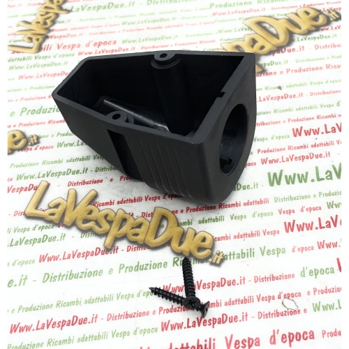 Universelle USB-Buchsenhalterung komplett mit Schrauben für VESPA APE LAMBRETTA Topcase PX COSA GS GT Ladegerät für Autos, Motorräder, Roller, Boote, LKWs