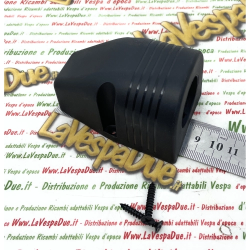 Universelle USB-Buchsenhalterung komplett mit Schrauben für VESPA APE LAMBRETTA Topcase PX COSA GS GT Ladegerät für Autos, Motorräder, Roller, Boote, LKWs