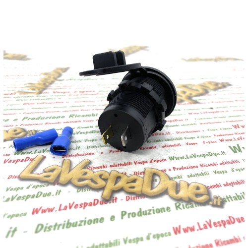 Doppelte USB-Anschlussbuchse, max. 3 Ah, wasserdichtes Universalladegerät 12/24 Volt mit Schutzabdeckung, passend für VESPA, APE, LAMBRETTA, Topcase PX, COSA, GS, GT, Halterung 60026398, Auto, Motorrad, Roller, Boote, LKW