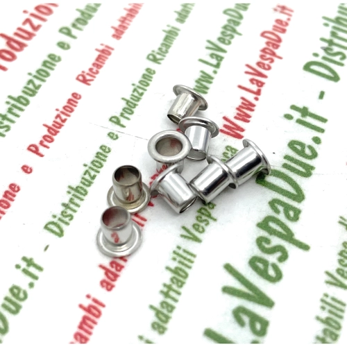 1 Stück vernickelte Öse für die Hupenmasken-Montageverbindung für VESPA 50 80 90 125 150 160 180 200 alle VESPA APE CIAO Mopeds