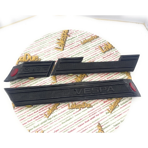 Ensemble de baguettes de protection adhésives en caoutchouc noir pour pare-chocs, garde-boue et capots de VESPA 50 90 125 SPECIAL PRIMAVERA ET3, moulures de carrosserie