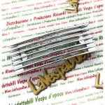 Griglia Copristerzo Nasello Calandra Cromata 117 mm x 42 mm per VESPA PX 80 125 150 200 PE ARCOBALENO PK r.o. 564221 219119