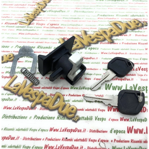 Black PVC top box lock for VESPA PX 125 150 200 ARCOBALENO disc brake complete with spring and plate