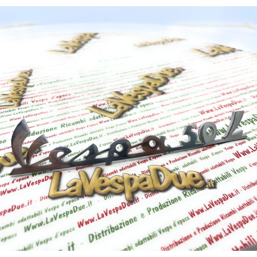 Rear plate lettering in polished aluminum, 158 mm long, for VESPA 50 L, italic, Italian product in ir.o. casting. 151712
