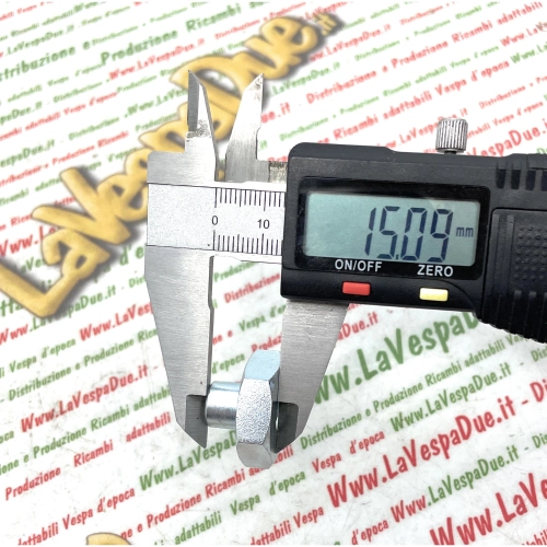 1 Mutter M8 Felge gestuft M 8 Schlüssel 22 VESPA 125 VN VNA VNB1 VNB2 150 VL VB1 VBA VBB GS VS1 2 3 4 ro 002442 019411 Italienisches Produkt